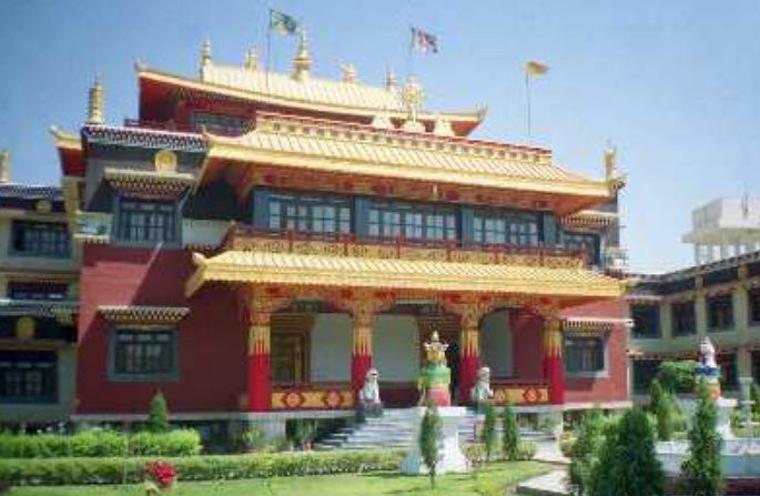 Chinese Temple, Varanasi, Uttar Pradesh - Vushii.com